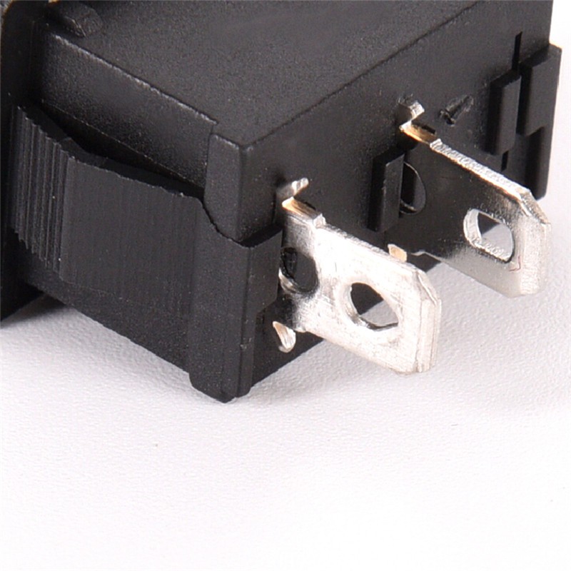 Set 10 Công Tắc On / Off 2 Chấu 12v Cho Xe Hơi / Tàu Thuyền