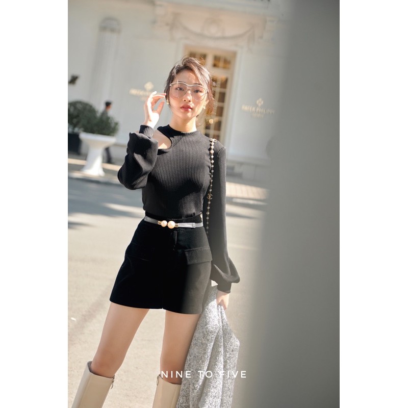 NineToFive - Quần short nhung