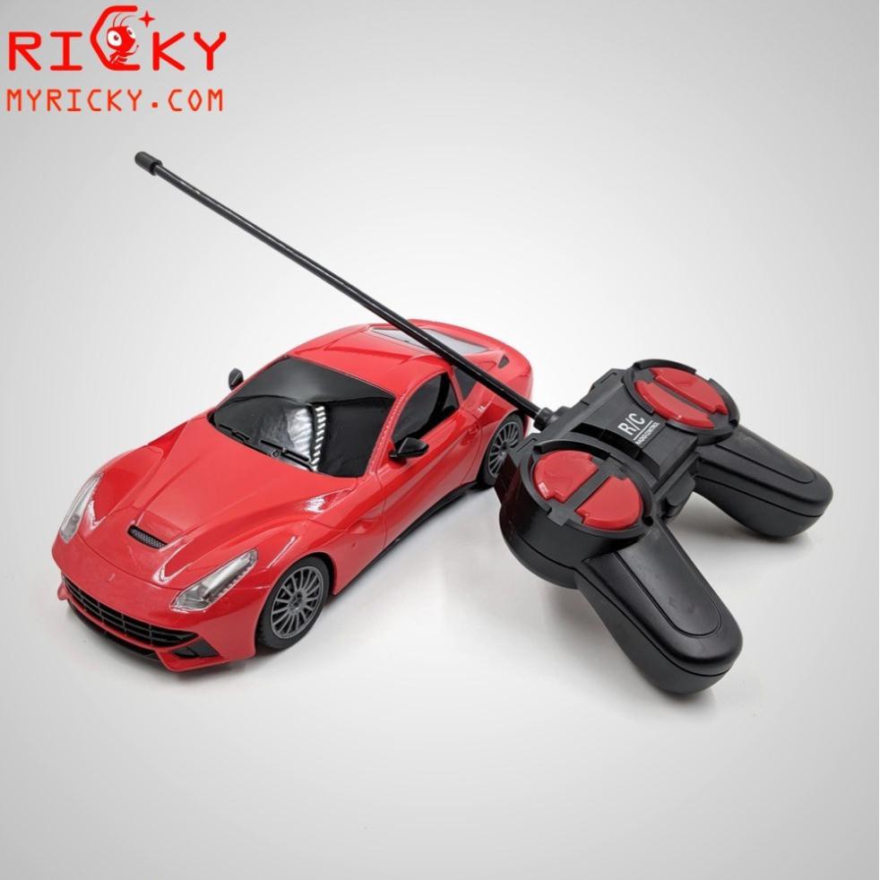 Xe điều khiển Ferrari 488 - Pin sạc