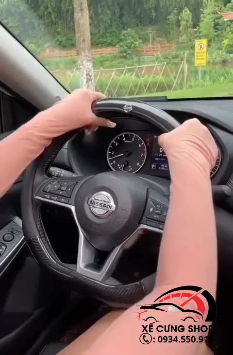 Bọc Vô Lăng D-CUT Da Carbon