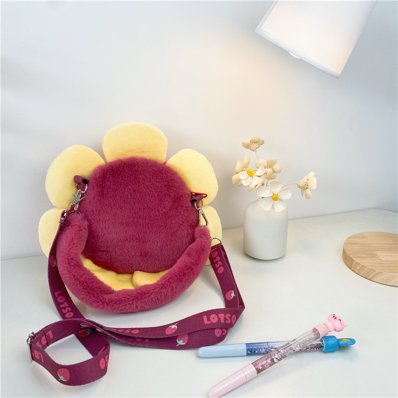 Túi Đeo Chéo Hình Gấu Nhồi Bông Hoạt Hình Disney Dễ Thương Dành Cho Nữ