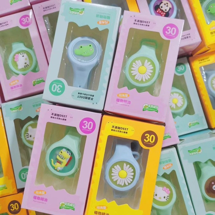 Vòng Tay Đuổi Muỗi Có Đèn Led | BigBuy360 - bigbuy360.vn