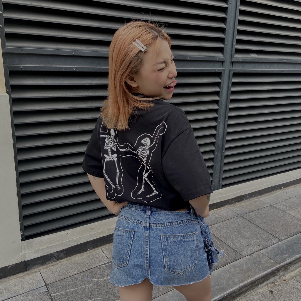 áo thun BLVCK in họa tiết mambo