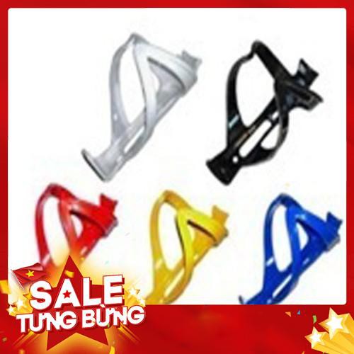 SIÊU RẺ Gọng nước nhựa giá để bình nước xe đạp thể thao