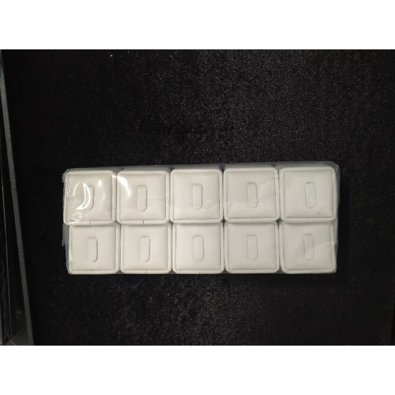Đế trưng nhẫn bằng da combo 10 cái/1lốc