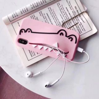 ỐP HÌNH CÁ SẤU thùy dương