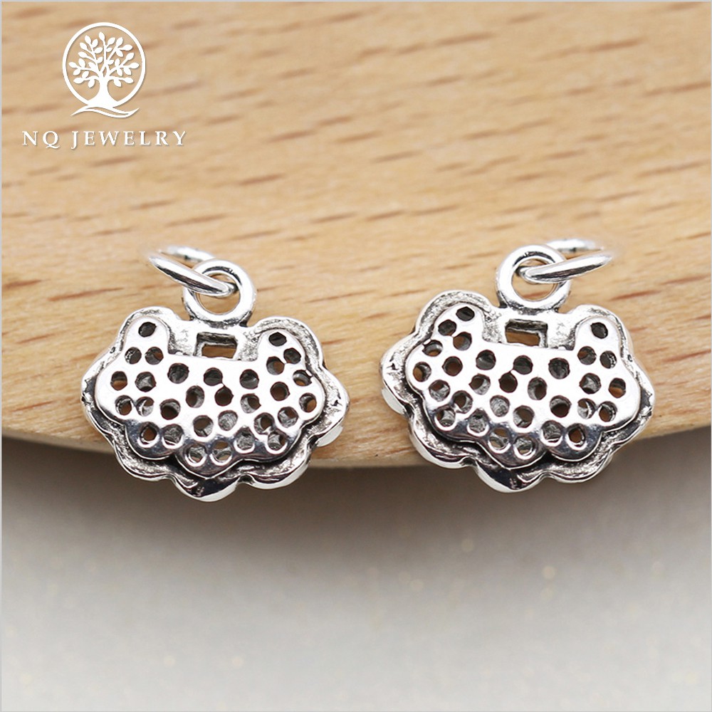 Charm bạc mặt khóa an toàn treo - NQ Jewelry