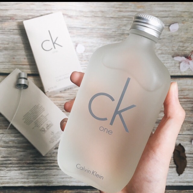 Nước hoa Unisex Calvin Klein CK One 200ml Eau de Toilette Spray | Shopee  Việt Nam