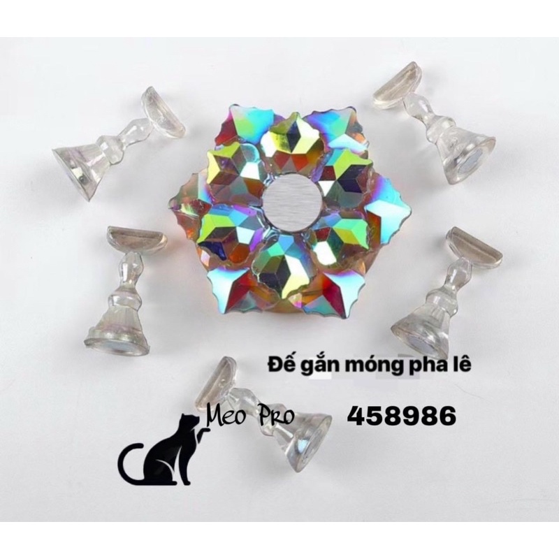 Đế gắn móng giả pha lê