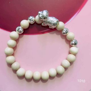 Vòng dâu tằm mix con giáp cho bé