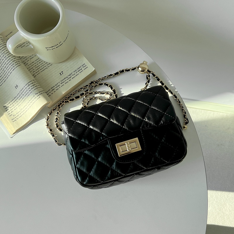 Túi Đeo Chéo Dây Xích Hình Thoi Nhỏ Màu Vàng Thời Trang Cho Nữ