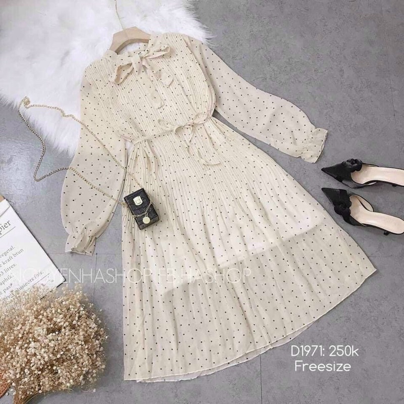 Váy bầu voan dập ly dáng dài rộng