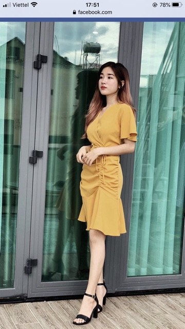 Đầm tiệc đuôi cá rút dây