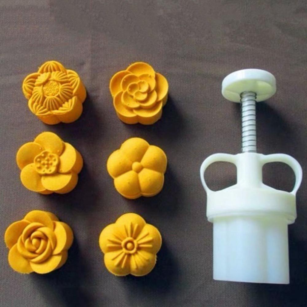 Khuôn Làm Bánh Trung Thu Dạng Nhấn Hình Hoa 50g