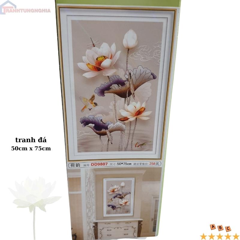 Tranh đính đá, tranh thêu chữ thập hoa sen