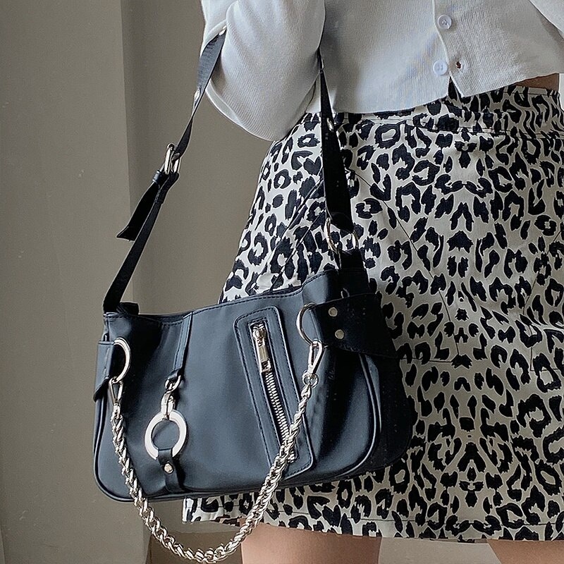 Popular new style women's niche shoulder bag women's nylon cloth chain bag women's underarm bag women's all-match messenger bag women's retro handbag women's retro shell bag women's simple bucket bag women's dumpling bag women's p
