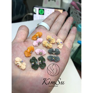 Phụ kiện nail- hoa bột- cúc nửa cánh tròn