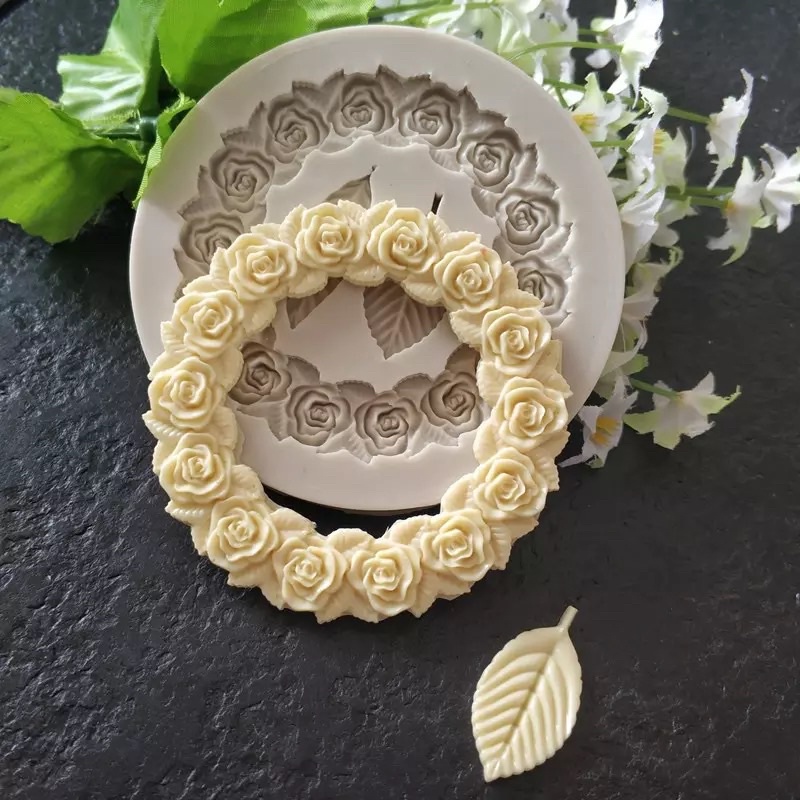 Tấm silicon hoa vòng + lá 3D làm fondant, trang trí bánh trung thu hiện đại