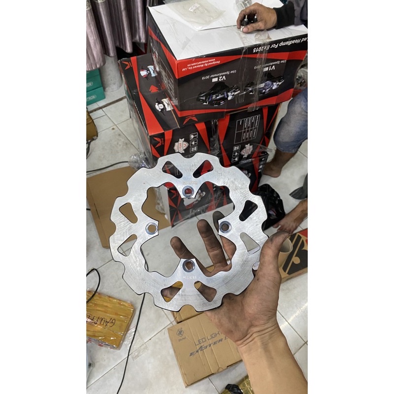 Đĩa sau 4lỗ Ex135 200mm 220mm gắn mâm chế winner /sonic/ex 135-150..