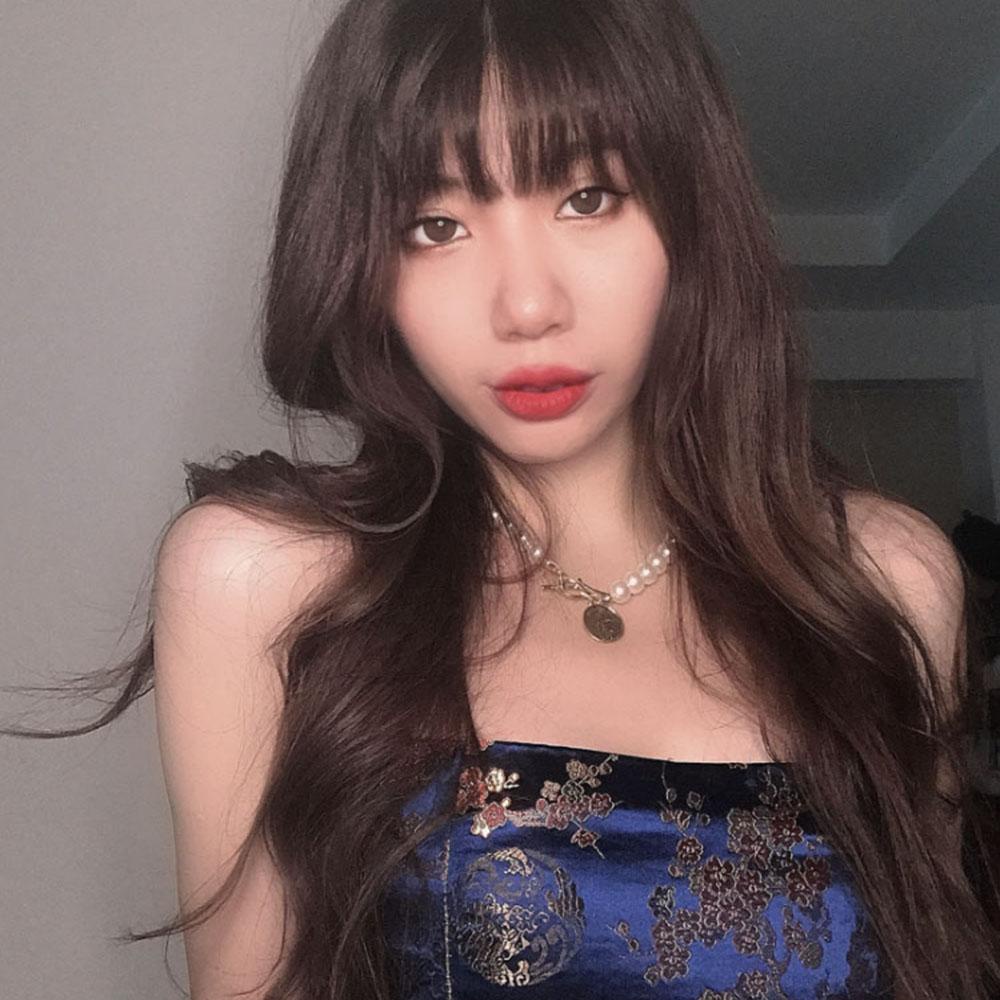 Dây Chuyền Mặt Chữ Queen Phong Cách Vintage