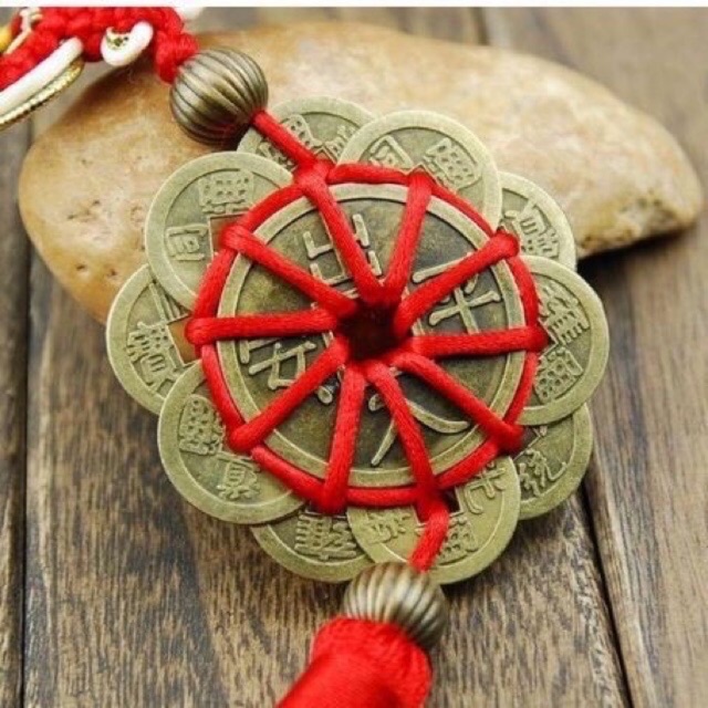 Dây treo hoa mai phong thuỷ