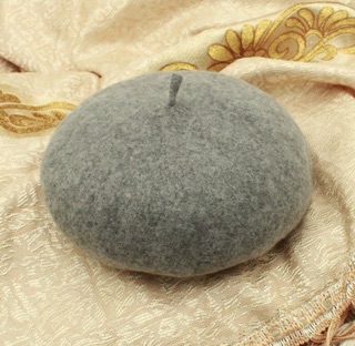 Mũ lồi dạ trơn