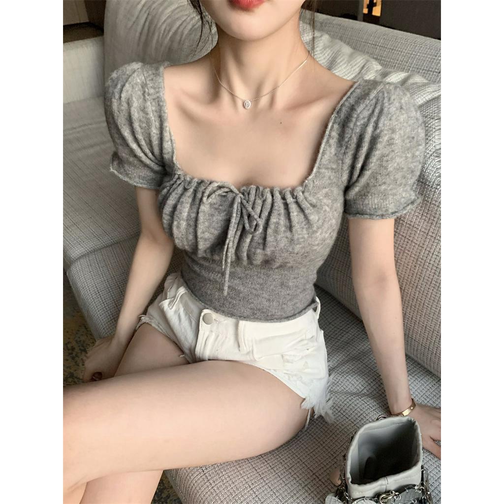 Áo Thun Tay Ngắn Dệt Kim Ôm Dáng Thiết Kế Dây Rút Xếp Ly 3 Màu Tùy Chọn Cho Nữ