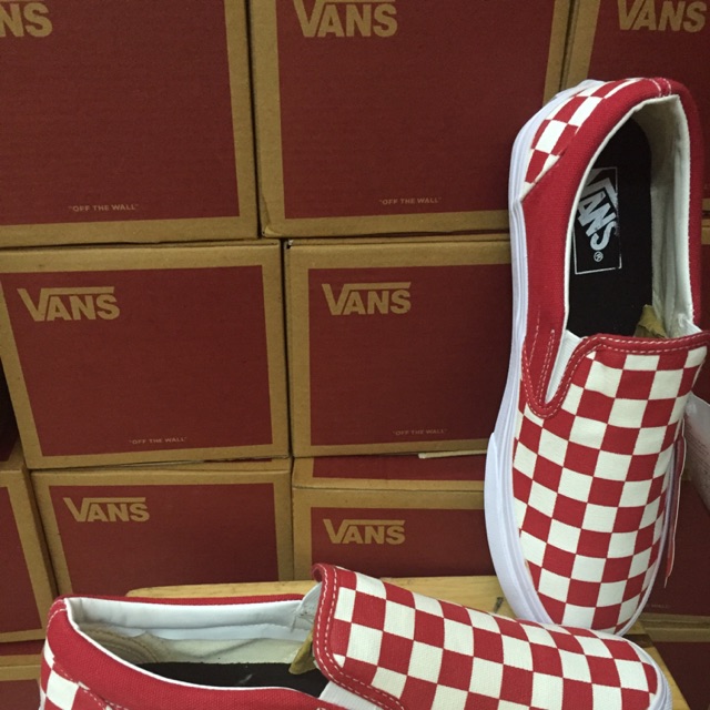 Vans caro đỏ