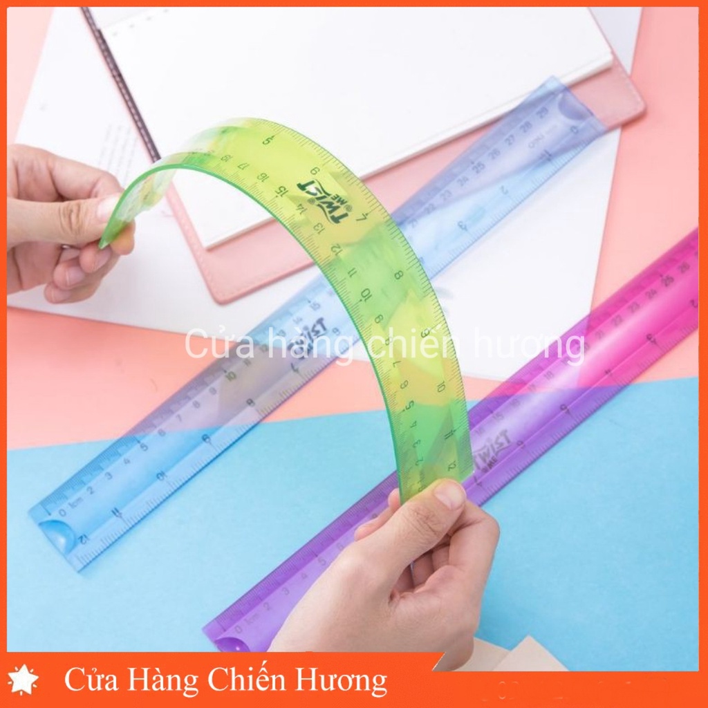 Thước Kẻ Nhựa Dẻo Nhiều Màu 20cm &amp; 30cm