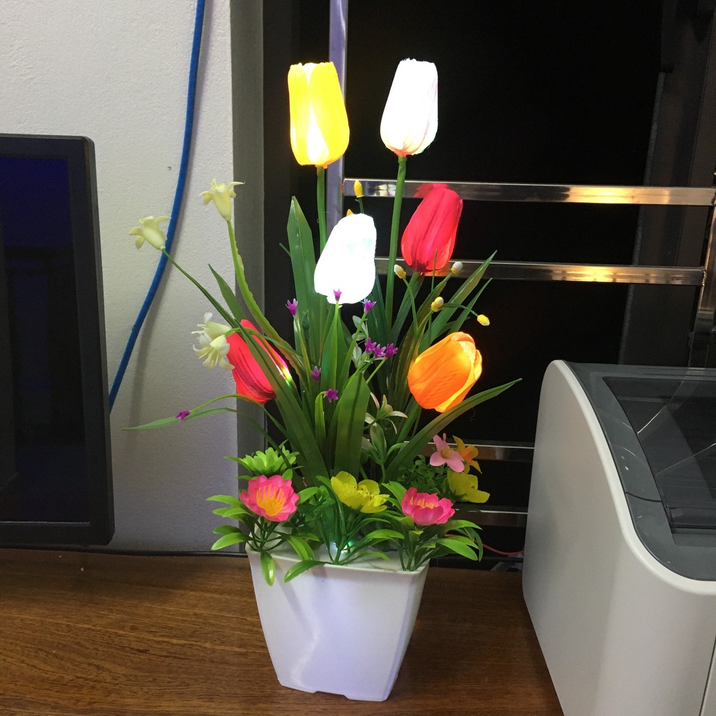 Hoa Tulip Trang Trí Có Đèn 6 Bông Cao 42 cm