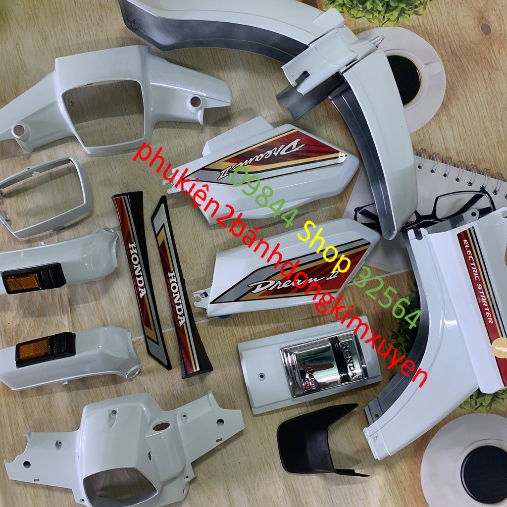 Full bộ vỏ nhựa dàn áo xe DREAM ll -Dream 2 màu trắng -nhựa ABS loại 1