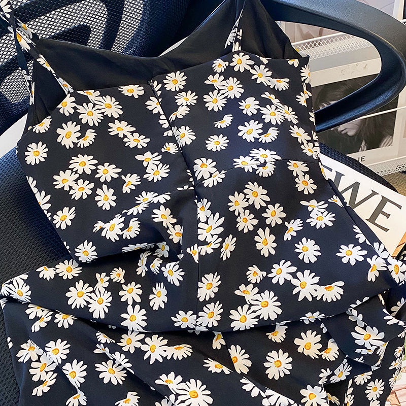 Đầm Ngắn Hai Dây Ôm Dáng Họa Tiết Hoa Cúc Ngọt Ngào