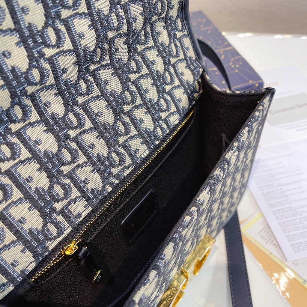 QRHX Dior Montaigne crossbody Women's Classic shoulder bag underarm bag  2022