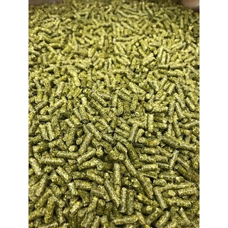 Cỏ linh lăng Alfalfa 500g dành cho bọ thỏ, thú cưng, gà đá.