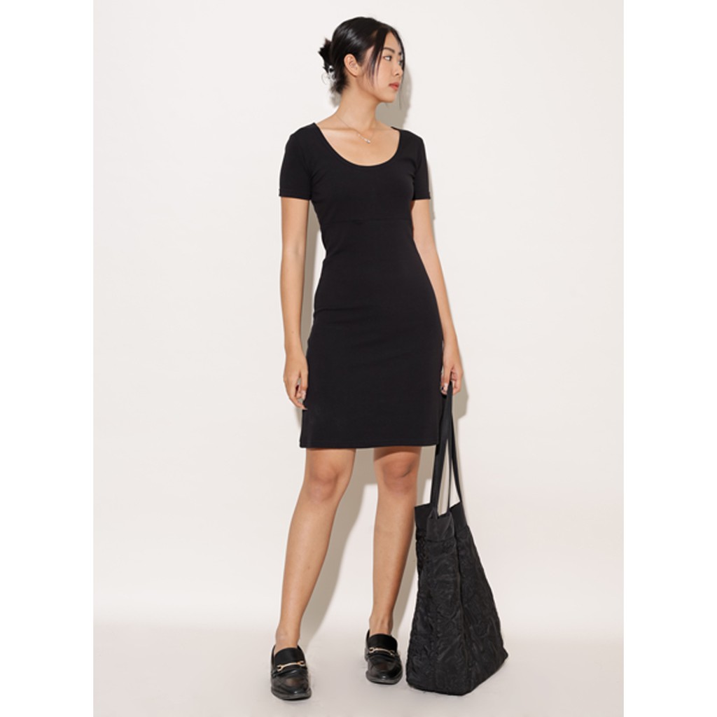 Đầm nữ ngắn tay dáng ôm thời trang GAGO open back fit mini dress màu đen GG3272