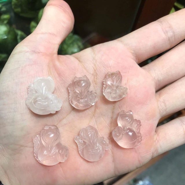 Hồ ly thạch anh hồng