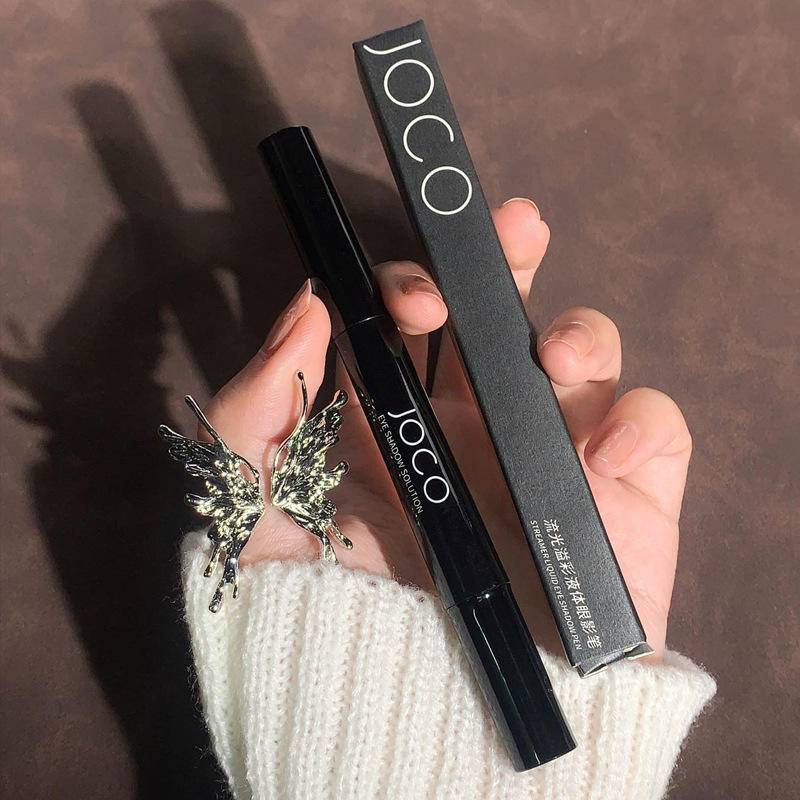 Bút Kẻ Mắt Kiêm Phấn Mắt Màu Sắc Long Lanh Quyến Rũ