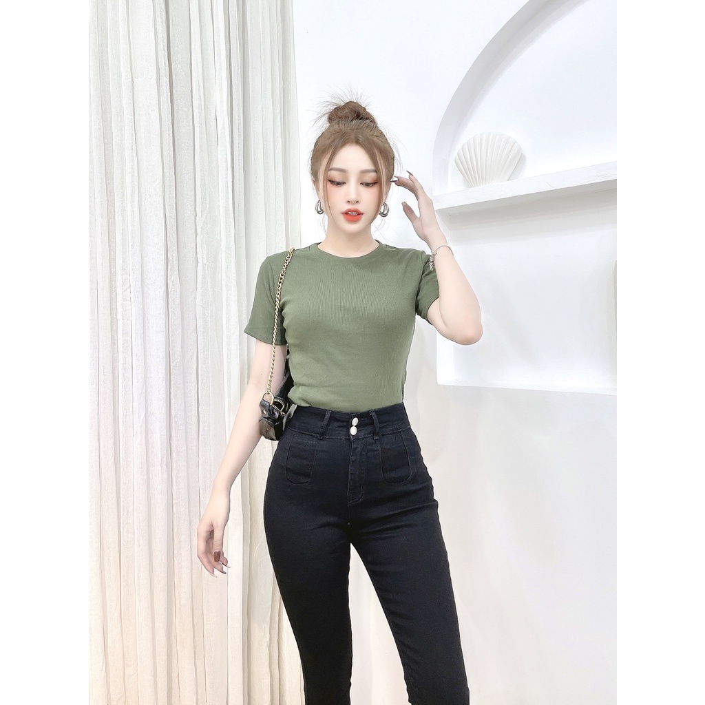 Áo thun trơn cổ tròn ngắn tay CRAZYTEEN ôm body AT0202