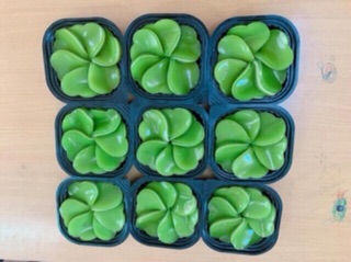 Hộp flan hình tim ( khuôn bánh da lợn)bịch  50c