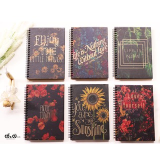 Sổ tay ghi chép, nhật ký có dòng kẻ vintage