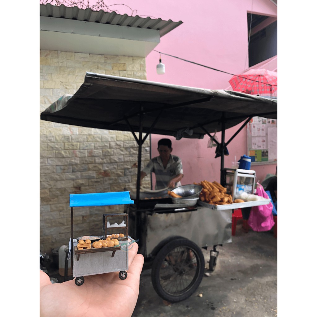 Mô Hình Sài Gòn Xưa Và Nay Thu Nhỏ - Xe Bán Bánh Bò Bánh Tiêu - HR07