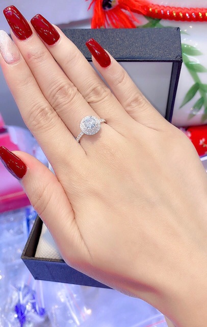 Nhẫn đá cao bạc nmj đính đá nhỏ quanh đá chủ 6ly