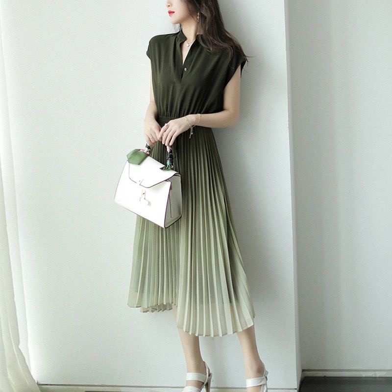 Chân Váy Voan Dài Màu Xanh Lá Gradient Thiết Kế Xếp Ly Nữ Tính