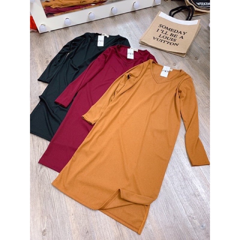 Váy suông rộng basic cổ tim xẻ cạnh dáng dài qua gối chất thun tăm | BigBuy360 - bigbuy360.vn