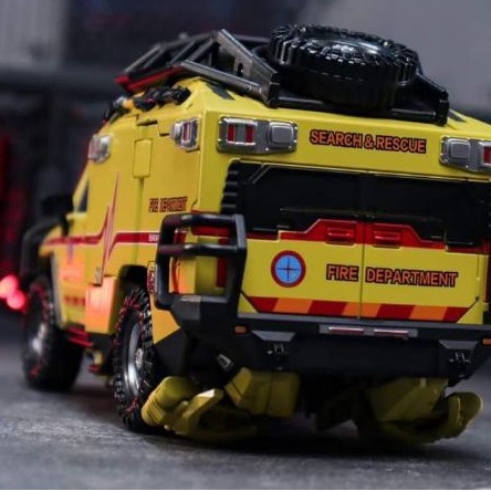 Mô hình Transformers Ratchet T-11