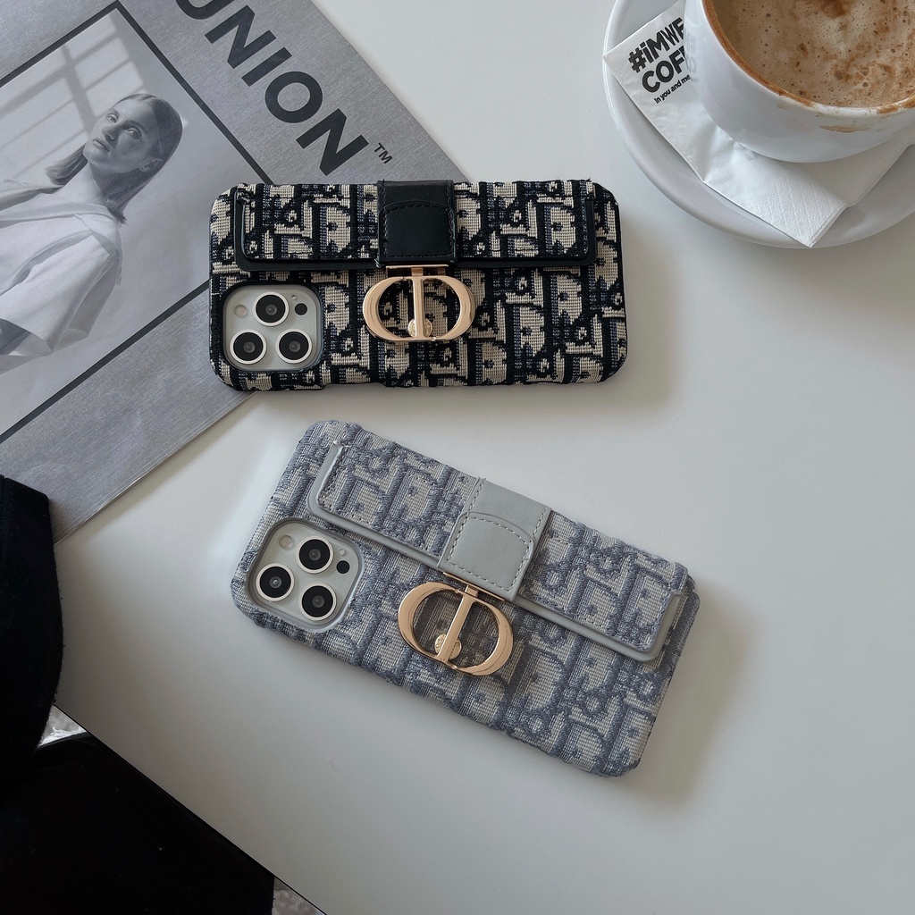 Dior Ốp Điện Thoại Nhựa Cứng Có Ngăn Đựng Thẻ Thêu Hình dior Cho iphone 15 14 13 12 11 pro max