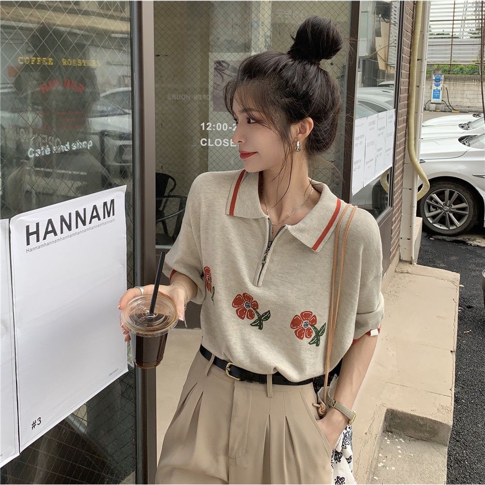 Áo thun polo PURE CUBE tay ngắn cổ đứng bẻ in họa tiết kẻ sọc và hoa phong cách Hàn Quốc retro đơn giản
