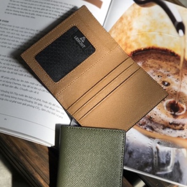 Ví da bò thật đựng thẻ Frame màu Nâu nhỏ gọn có ngăn đựng ảnh - Thiết kế chính hãng từ Lemont.