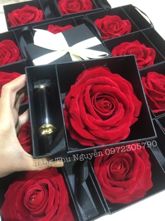 Hộp hoa lụa đựng son