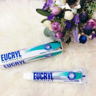 Kem đánh trắng răng Eucryl